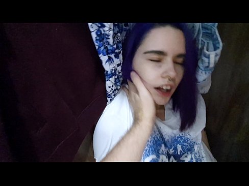 ❤️ Shkafda mening singlimni topib, unga yordam berdi Sifatli pornoda pornoda uz.com-porn-zog.ru ☑